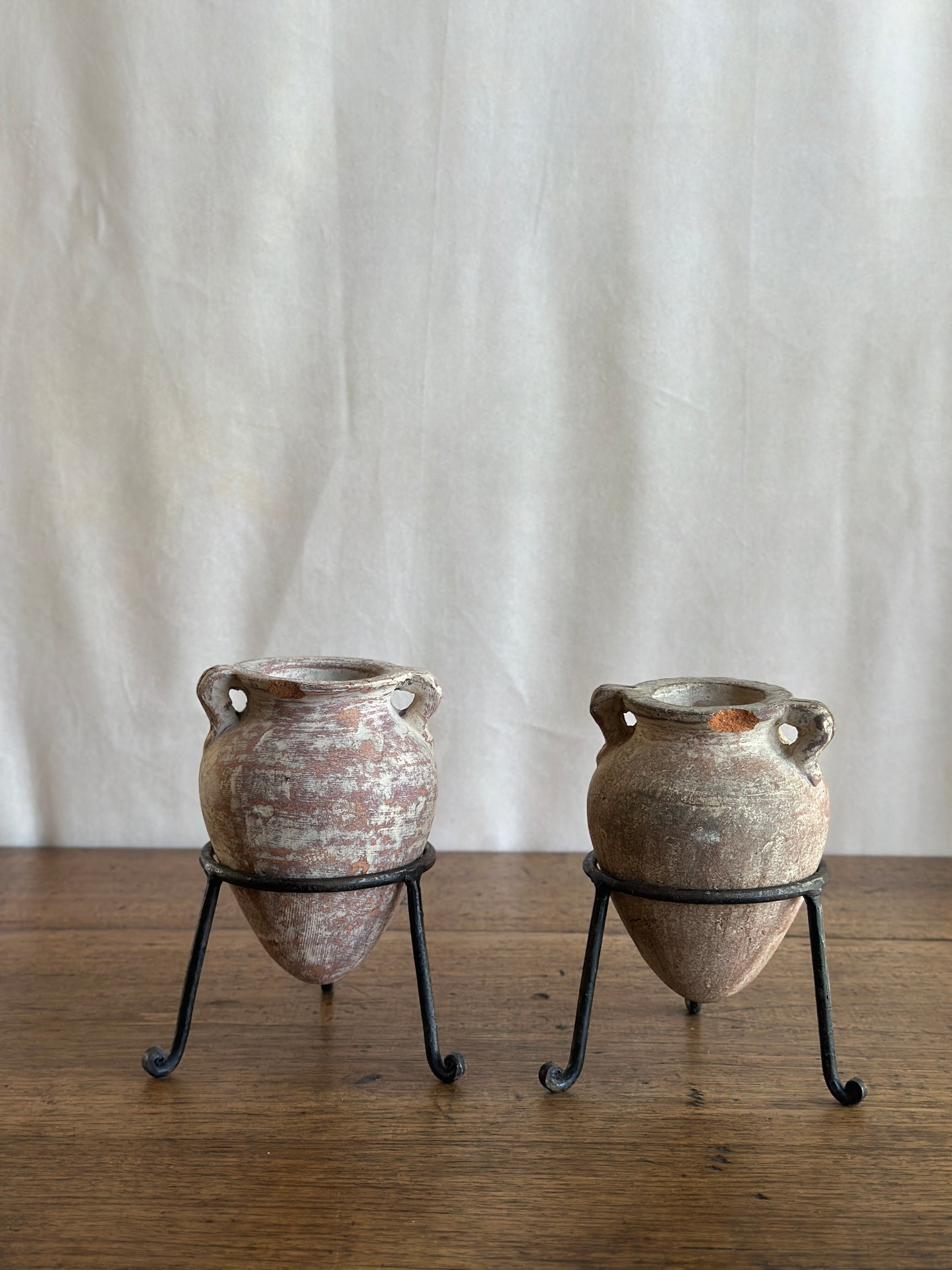 Duo de petits vases en céramique