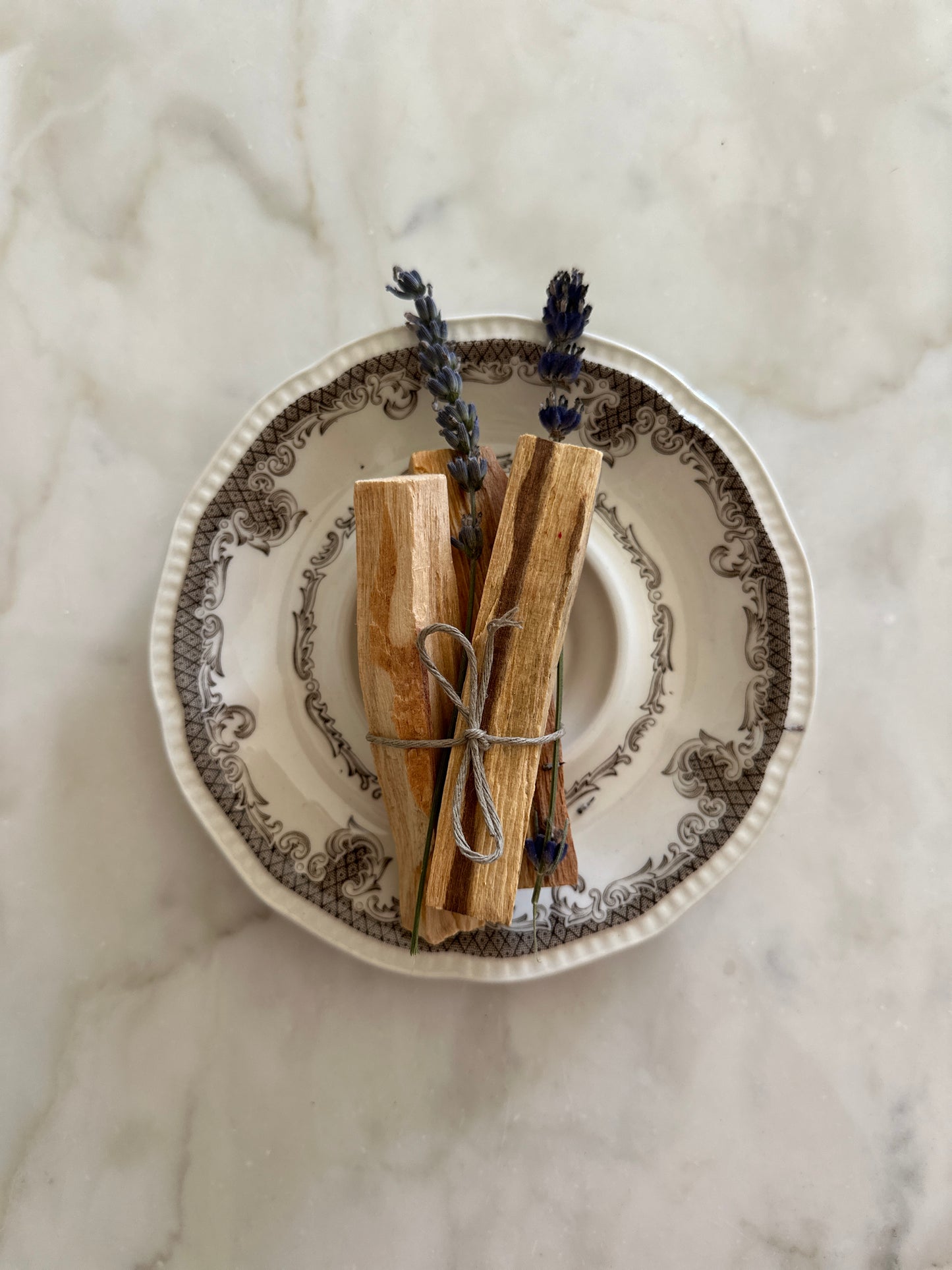 Palo santo et lavandes du jardin