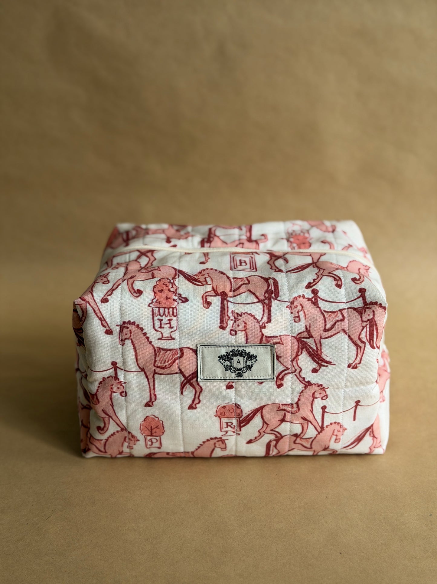 Trousse chevaux roses