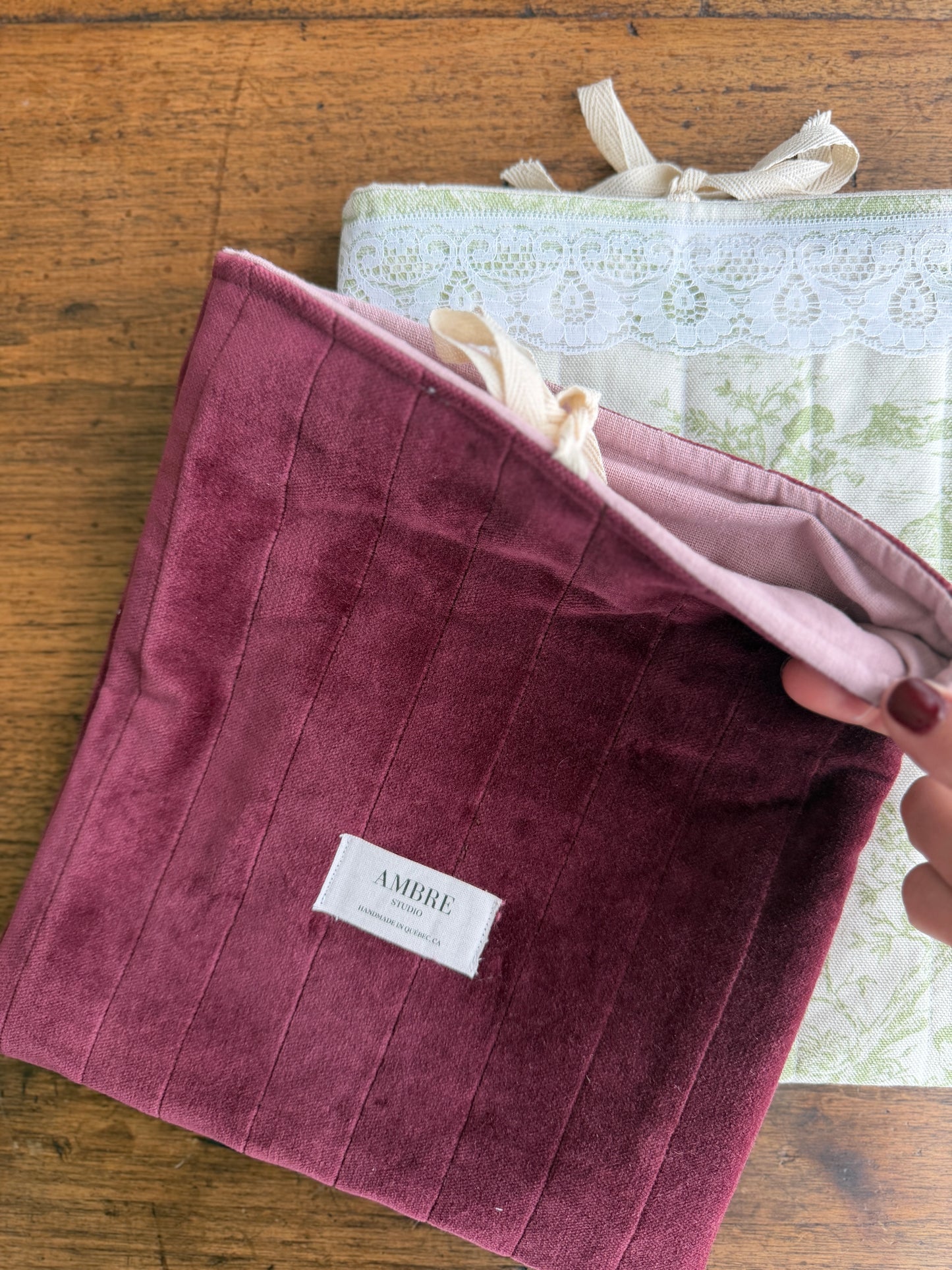 Pochette pour livres/ipad en velours rose