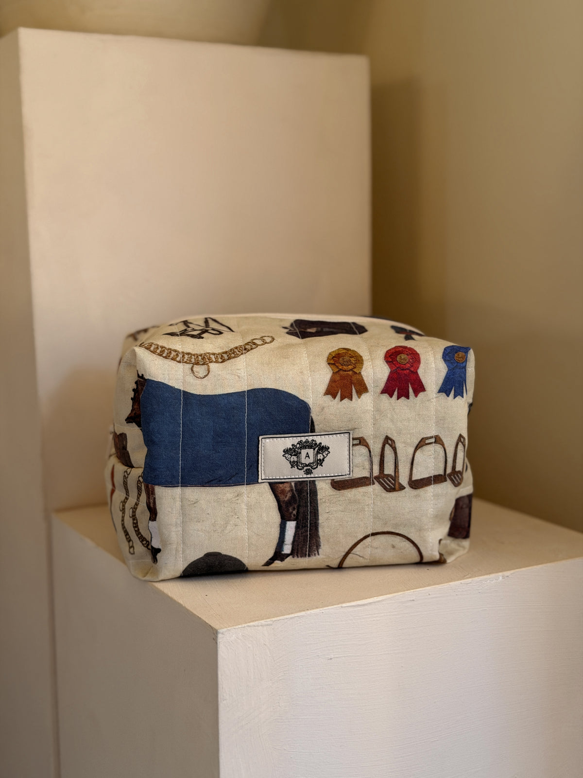 Trousse objets équestres