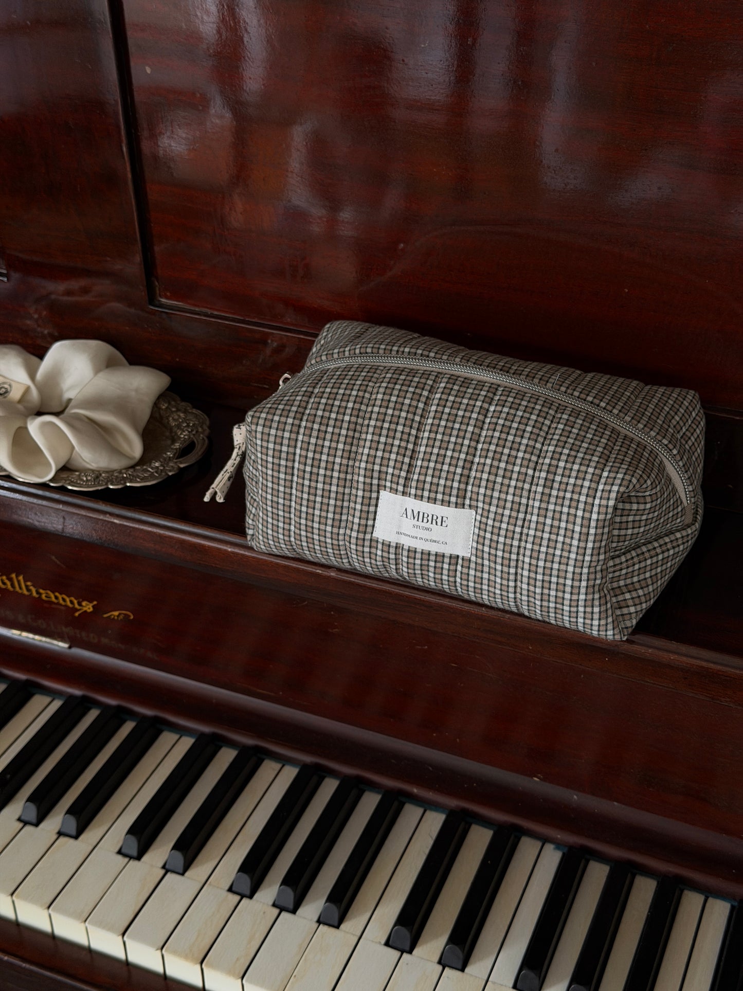 Petite trousse à carreaux