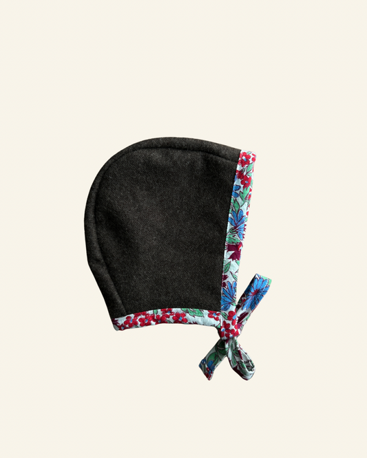 Bonnet Amy