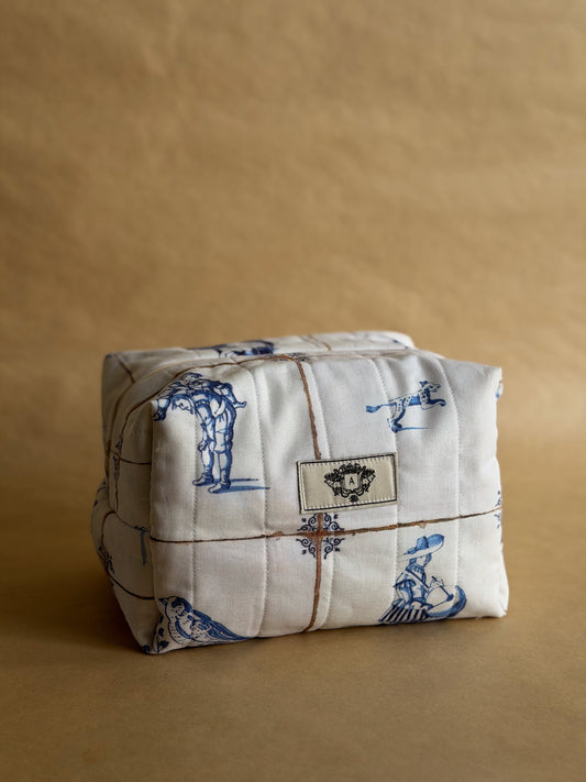 Trousse bleue et blanche