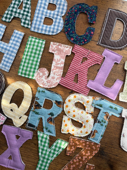 Lettres en tissu faites main / handmade fabric letters
